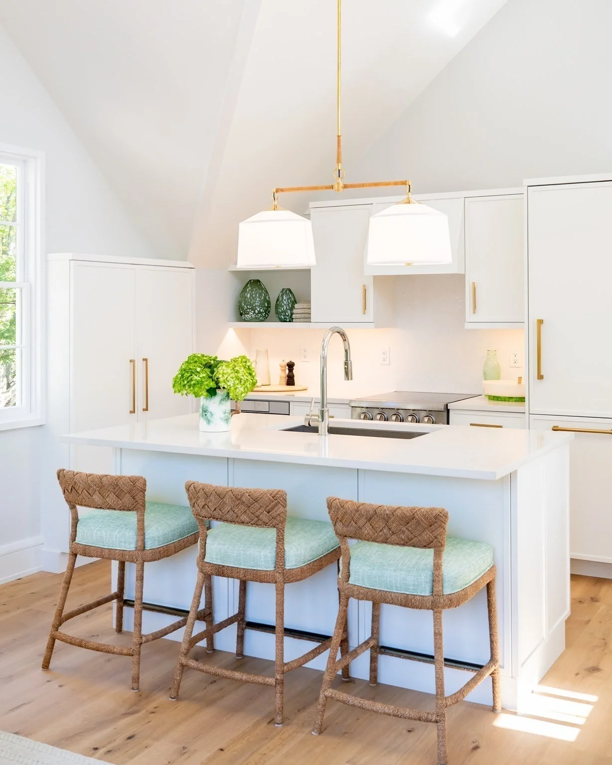 2 bed, 1 bath apartment for rent at 0 Cambridge St Unit 0, Nantucket — photo 7 of 19