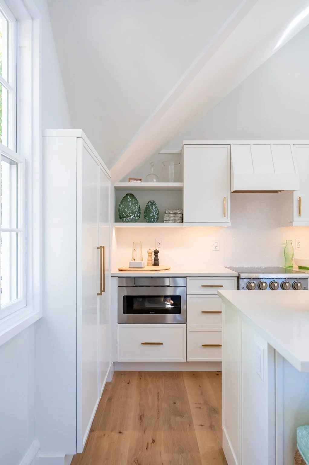 2 bed, 1 bath apartment for rent at 0 Cambridge St Unit 0, Nantucket — photo 8 of 19