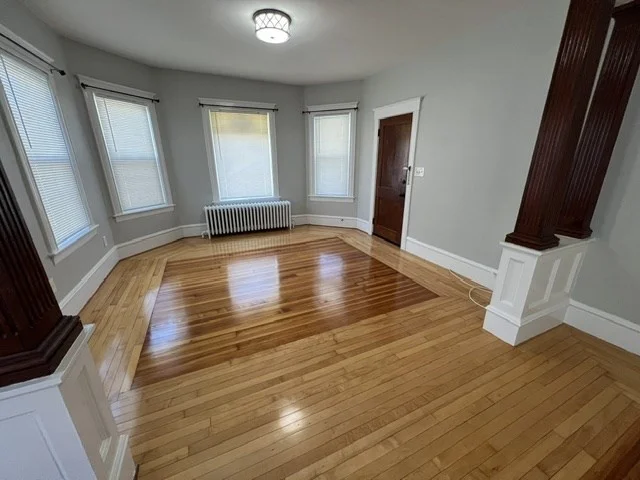 3 bed, 1 bath apartment for rent at 00 Lafayette St Unit 1, Fall River — photo 8 of 13
