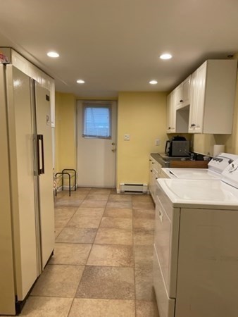 1 bed, 1 bath apartment for rent at 00 Marvin Unit A, Newton Center — photo 5 of 6