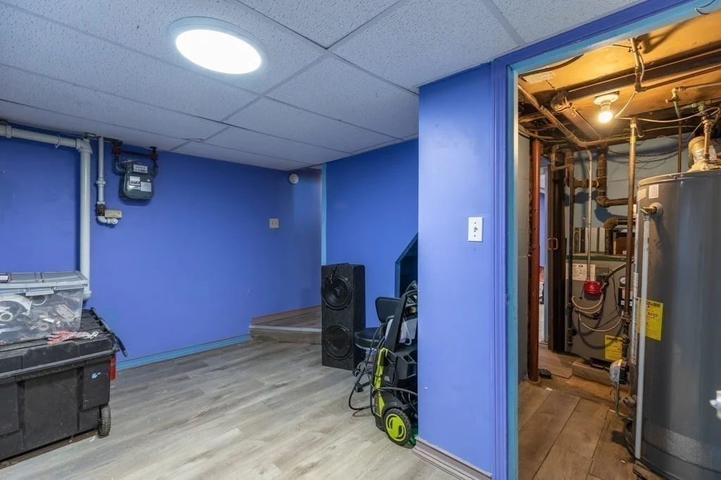 3 bed, 2 bath apartment for rent at 00 Ocean St Unit 0, Lynn — photo 31 of 41