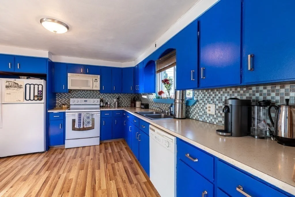 3 bed, 2 bath apartment for rent at 00 Ocean St Unit 0, Lynn — photo 16 of 41