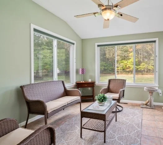 1 bed, 1 bath apartment for rent at 000 Confidential St Unit NA, Plainville — photo 10 of 13