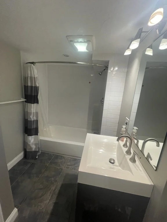 1 bed, 1 bath apartment for rent at 000 Shirley St Unit 1, Winthrop Beach — photo 14 of 19