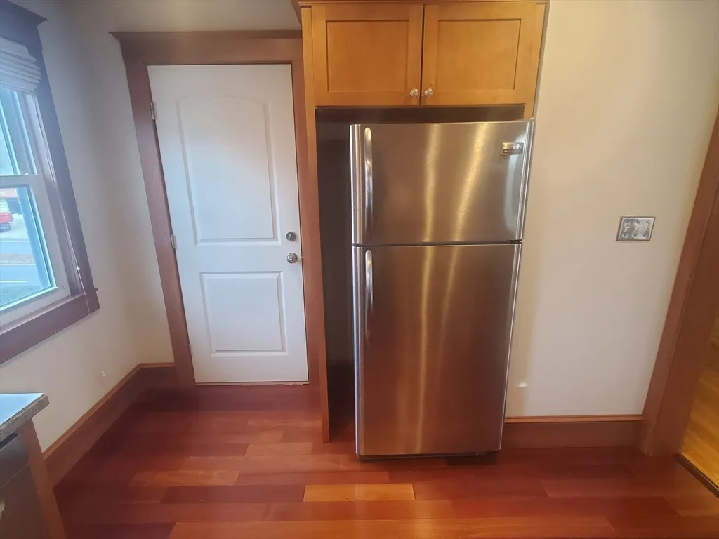 2 bed, 1 bath apartment for rent at 1-3 Grayson St Unit 2, Dorchester — photo 5 of 23
