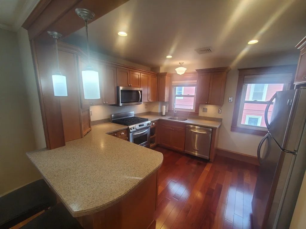 2 bed, 1 bath apartment for rent at 1-3 Grayson St Unit 2, Dorchester — photo 2 of 23
