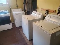 2 bed, 1 bath apartment for rent at 1-3 Grayson St Unit 2, Dorchester — photo 17 of 23