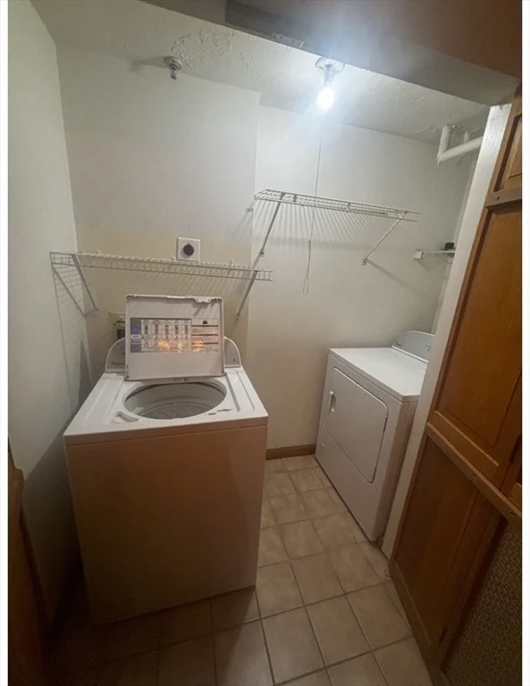 2 bed, 2 bath apartment for rent at 1 A Unit 303, Hull — photo 17 of 22