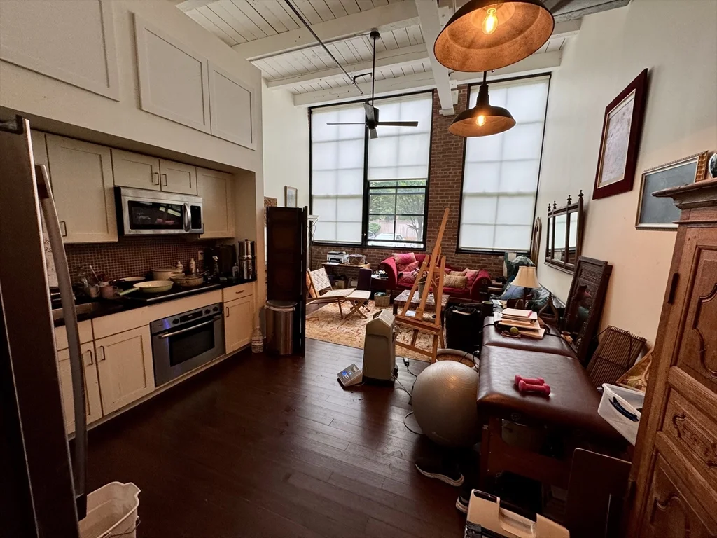 2 bed, 2 bath apartment for rent at 1 Aberdeen Way Unit 107, West Cambridge