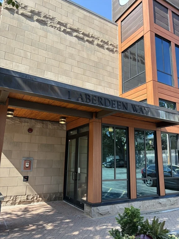 1 bed, 1 bath apartment for rent at 1 Aberdeen Way Unit 126, West Cambridge — photo 1 of 7