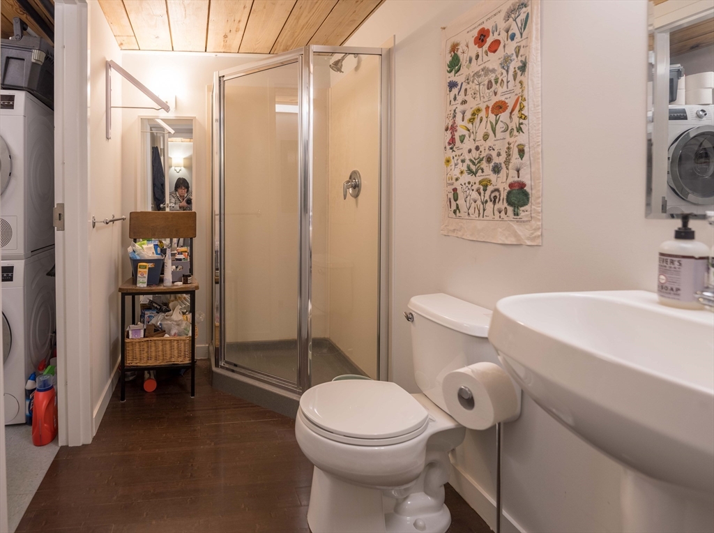 2 bed, 2 bath apartment for rent at 1 Aberdeen Way Unit 214, West Cambridge — photo 8 of 12