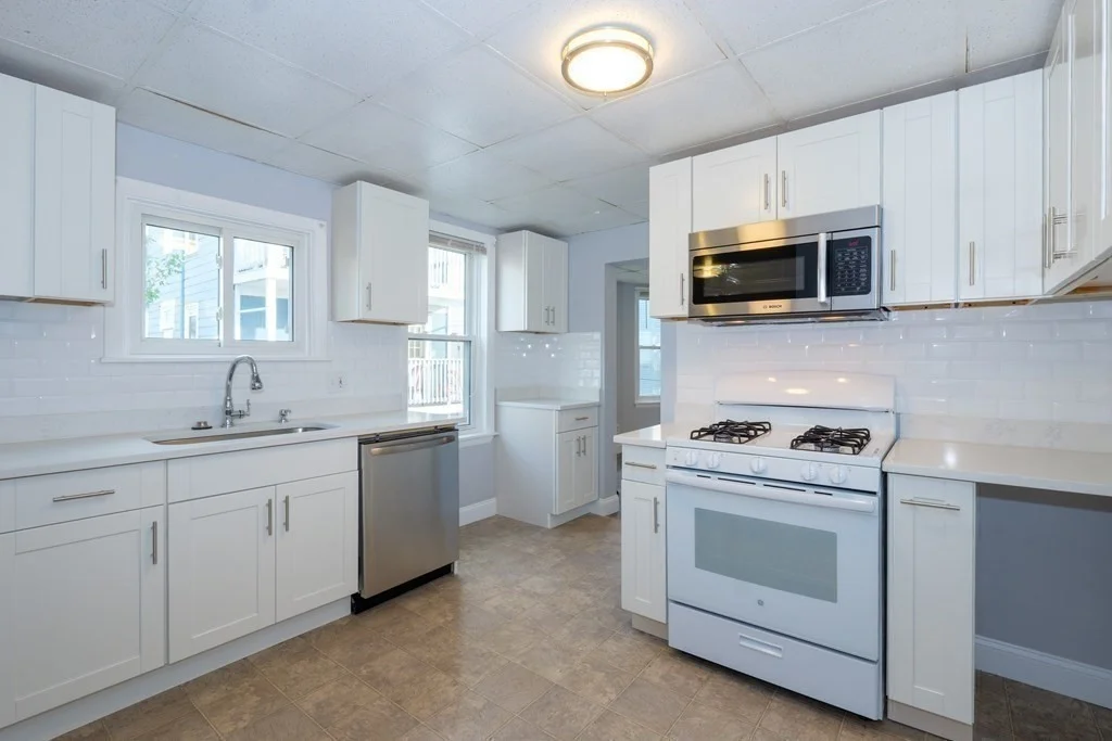 2 bed, 1 bath apartment for rent at 1 Alcott Park Unit 2, Malden — photo 5 of 19