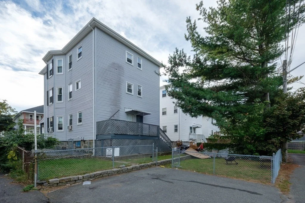 2 bed, 1 bath apartment for rent at 1 Alcott Park Unit 2, Malden — photo 16 of 19
