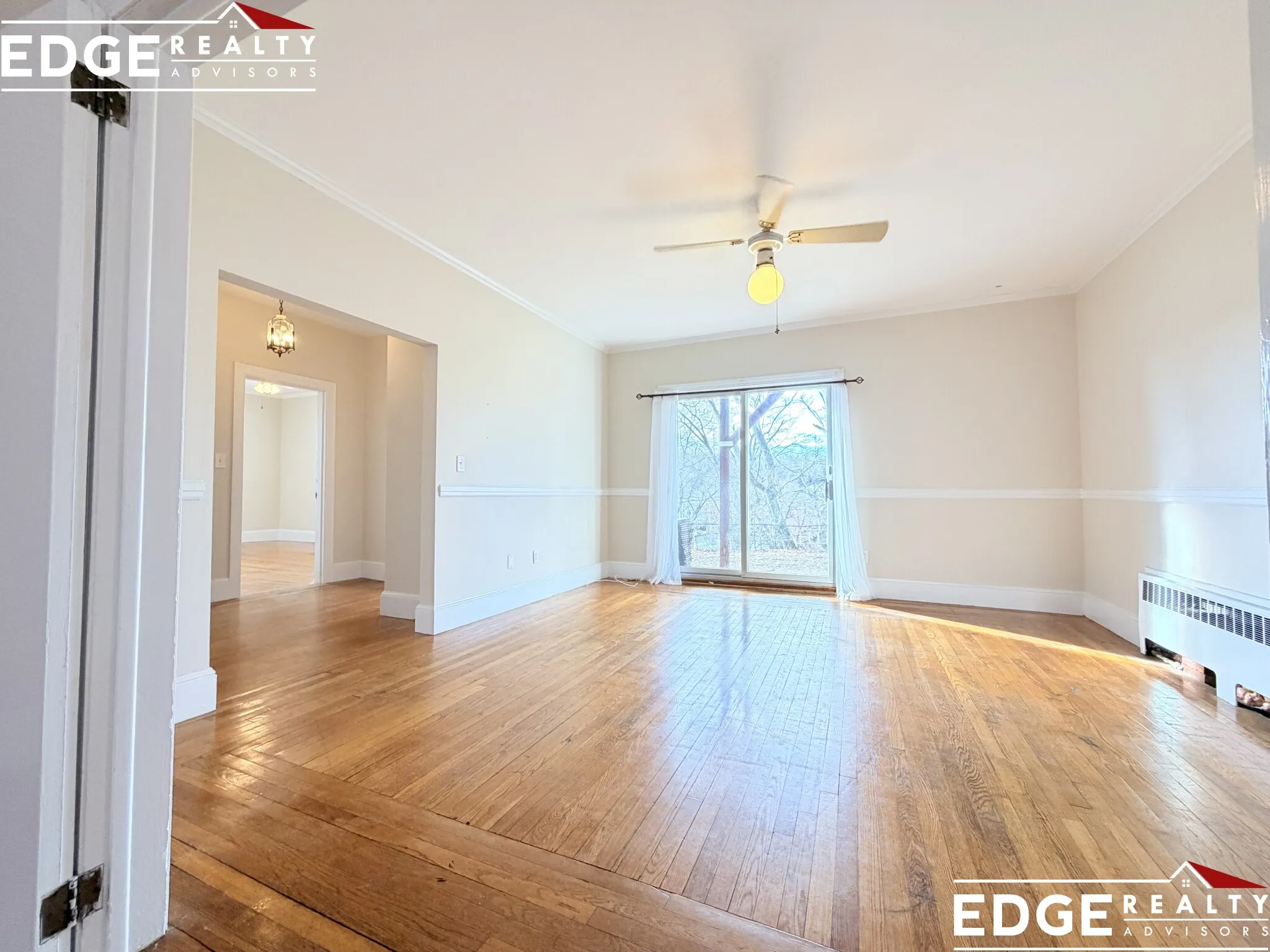 3 bed, 1 bath apartment for rent at 1 Allen Rd Unit 1, Oak Square — photo 2 of 8