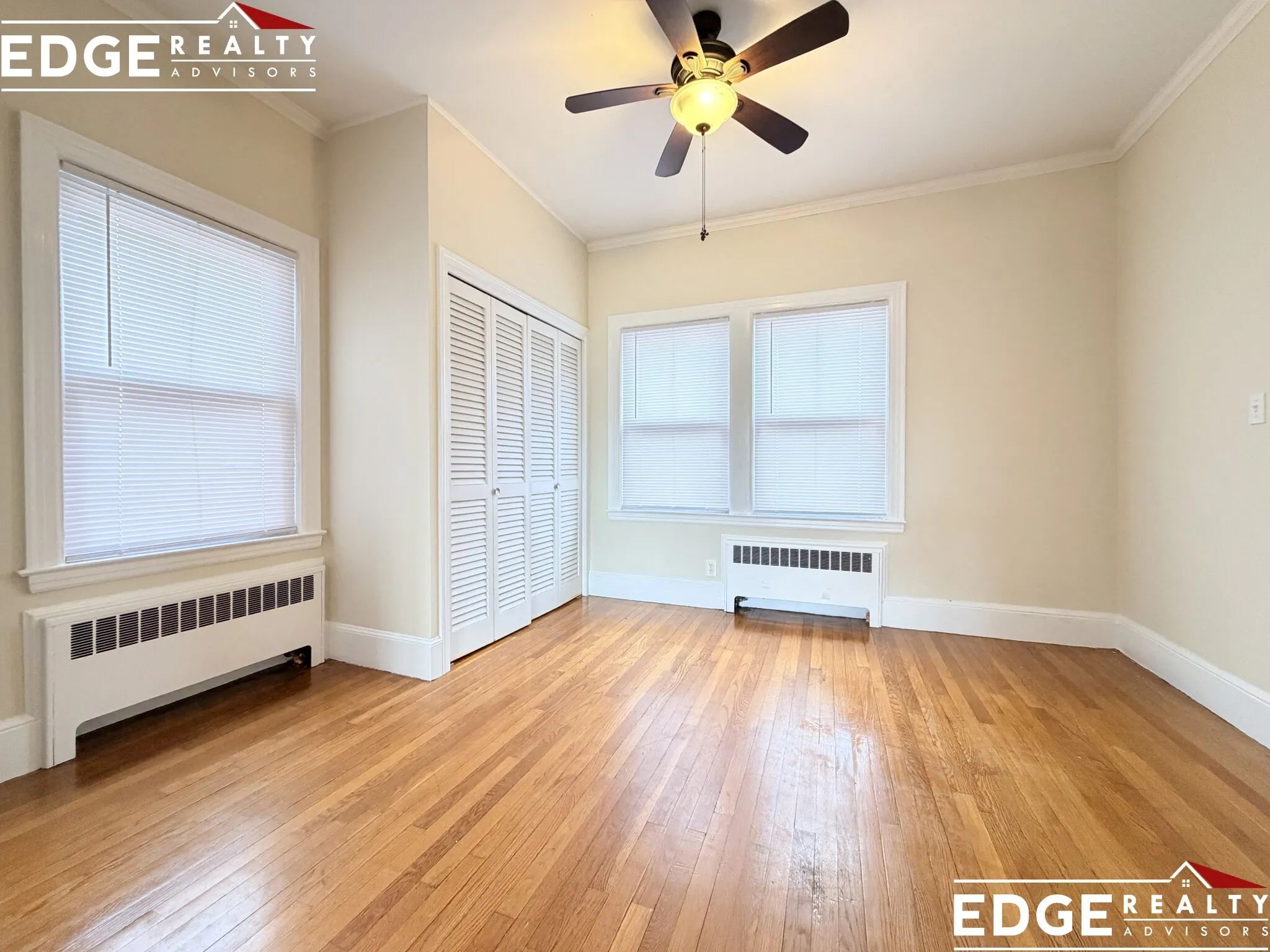 3 bed, 1 bath apartment for rent at 1 Allen Rd Unit 2, Oak Square — photo 5 of 8