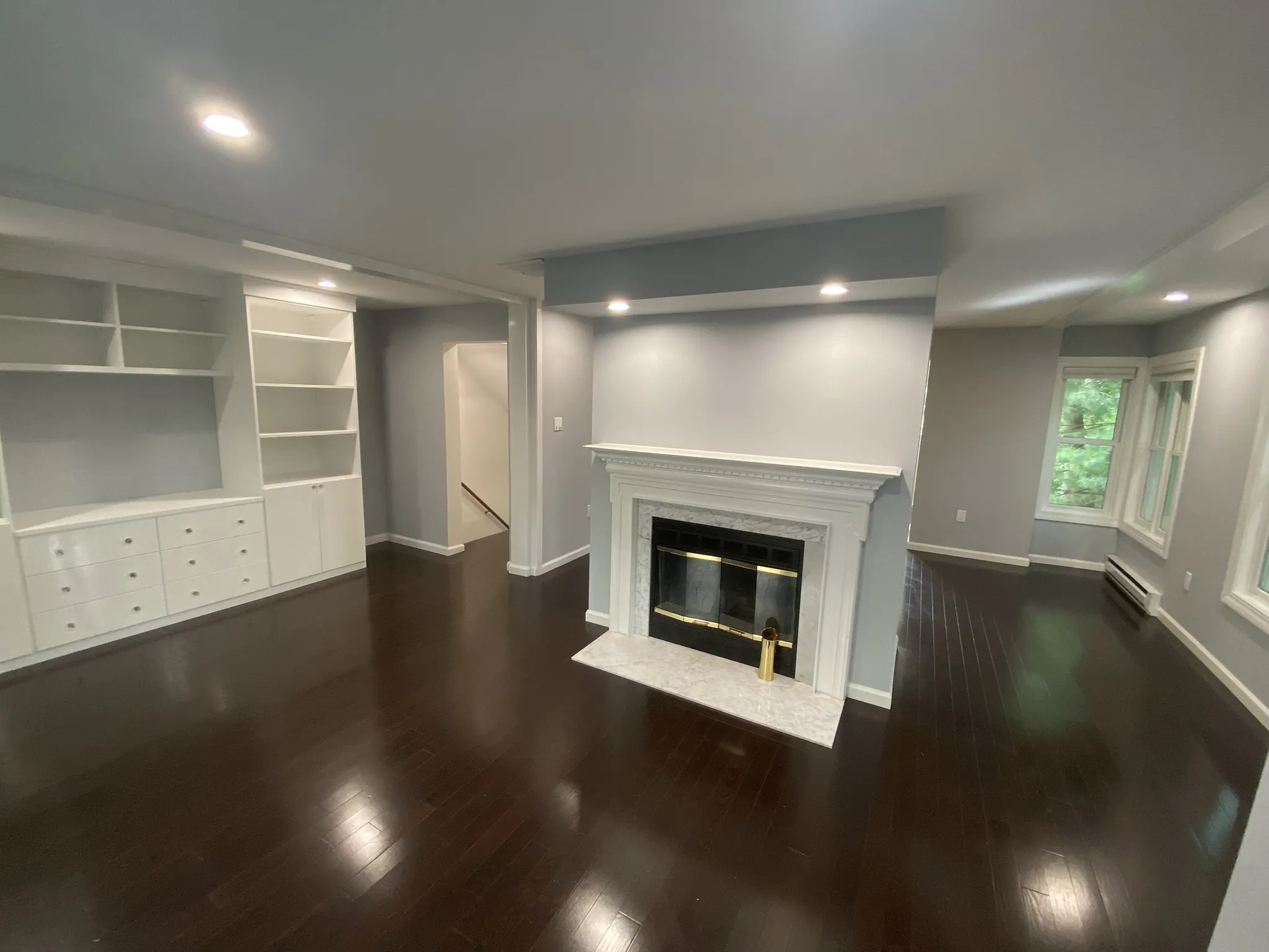2 bed, 2.5 bath apartment for rent at 1 Angela Ln Unit 1, Watertown — photo 2 of 20