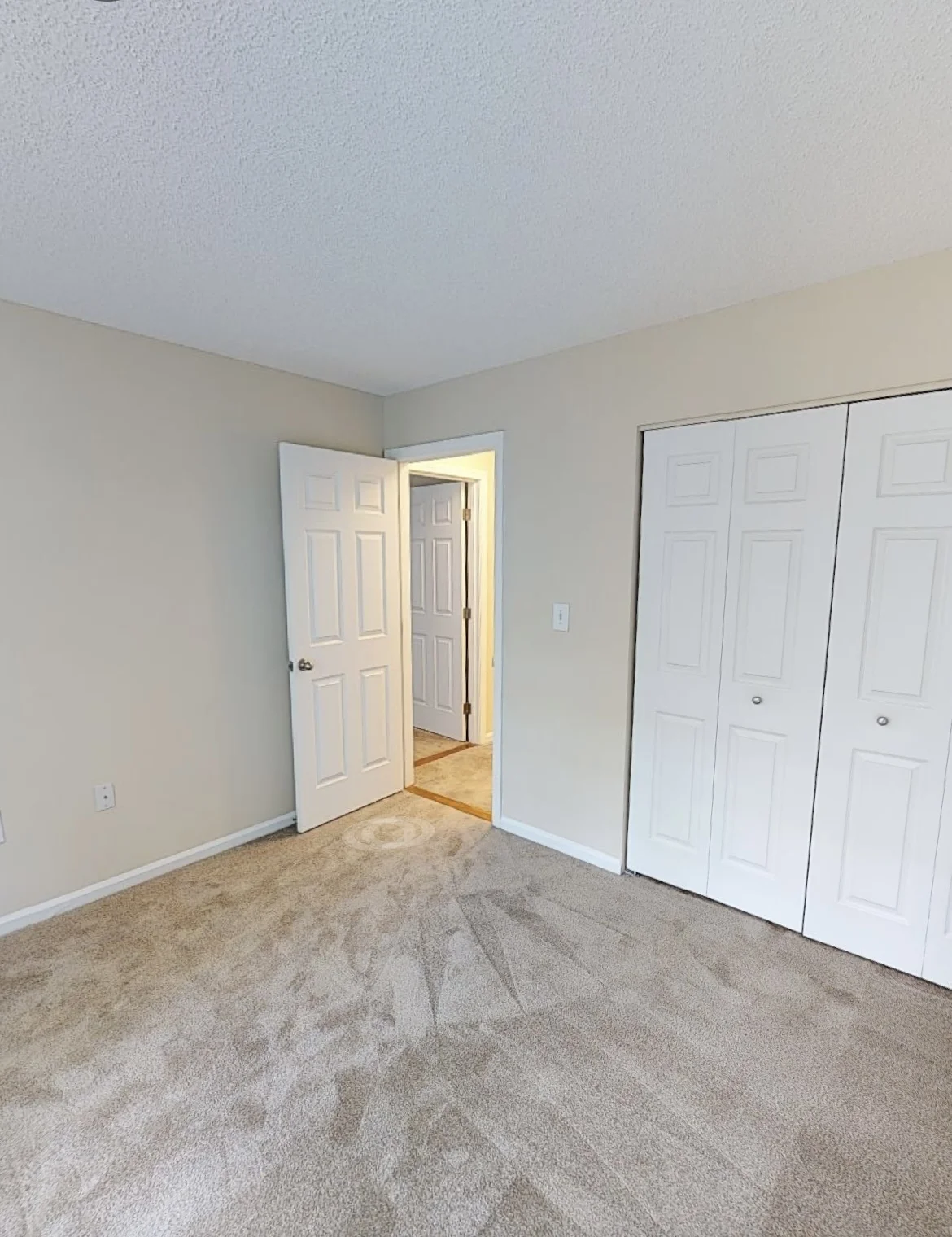 2 bed, 2 bath apartment for rent at 1 Arboretum Way Unit 11-1132, Burlington — photo 7 of 7