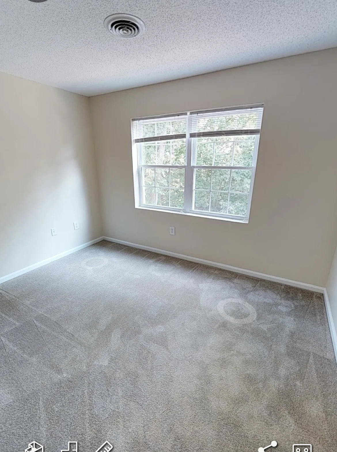 2 bed, 2 bath apartment for rent at 1 Arboretum Way Unit 9-0932, Burlington — photo 7 of 8