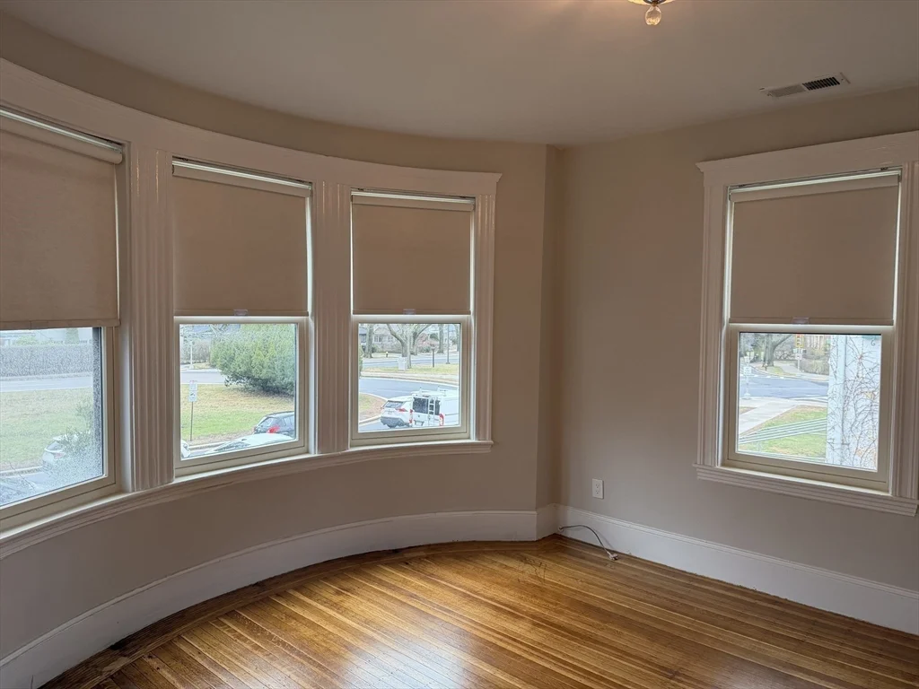 5 bed, 3 bath apartment for rent at 1 Arborway, Jamaica Plain — photo 16 of 34