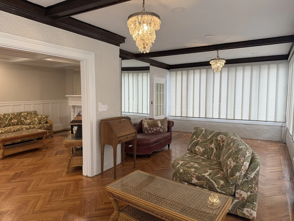 5 bed, 3 bath apartment for rent at 1 Arborway, Jamaica Plain — photo 9 of 34