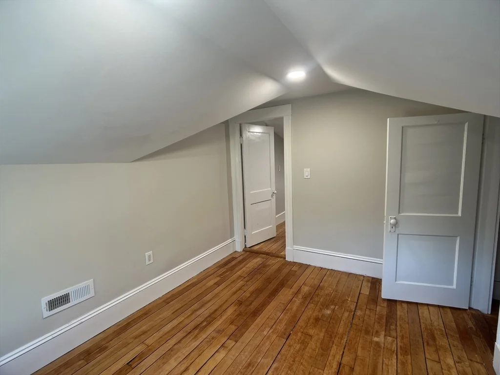 5 bed, 3 bath apartment for rent at 1 Arborway, Jamaica Plain — photo 30 of 34