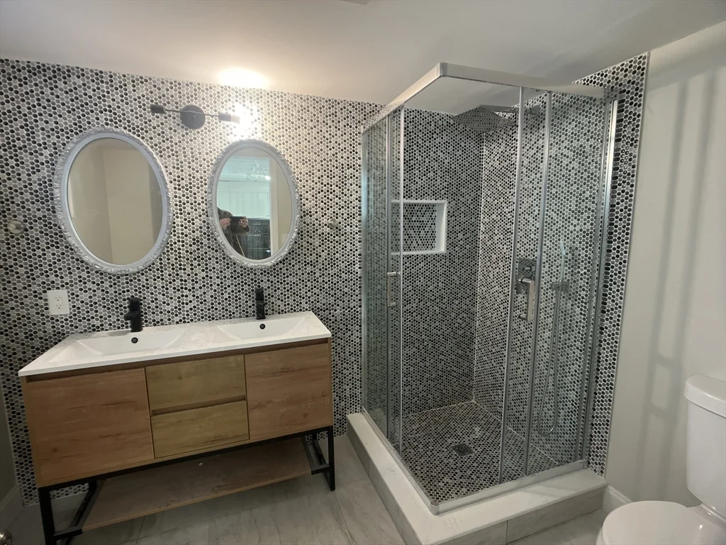 5 bed, 3 bath apartment for rent at 1 Arborway, Jamaica Plain — photo 32 of 34