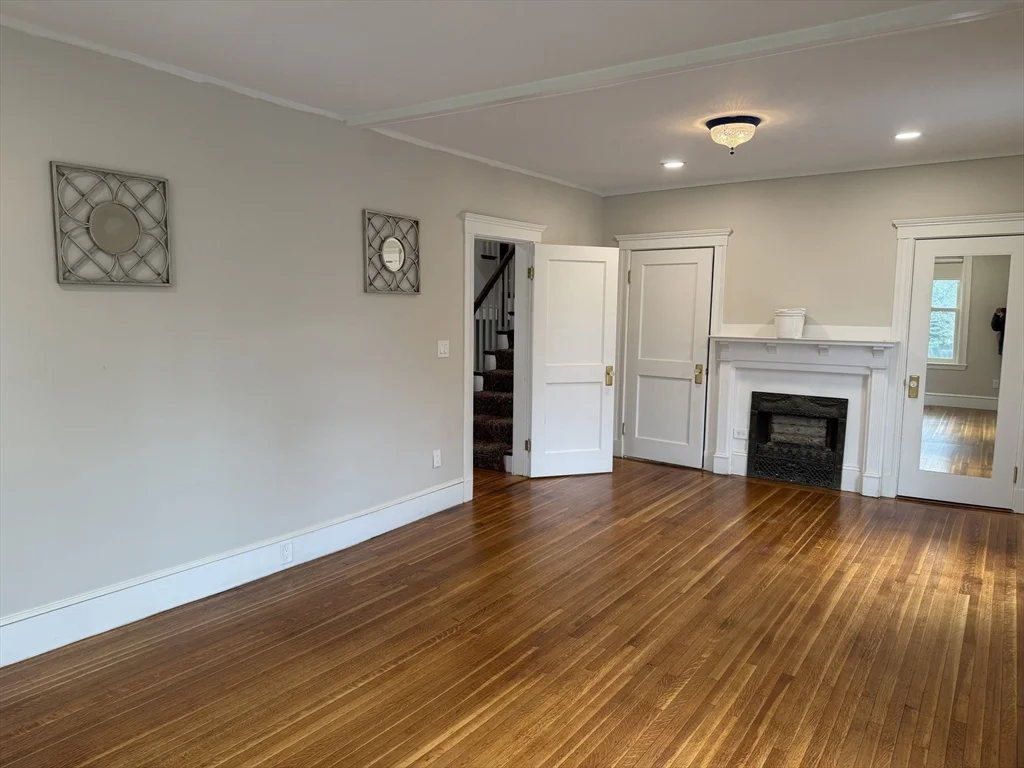 5 bed, 3 bath apartment for rent at 1 Arborway, Jamaica Plain — photo 21 of 34