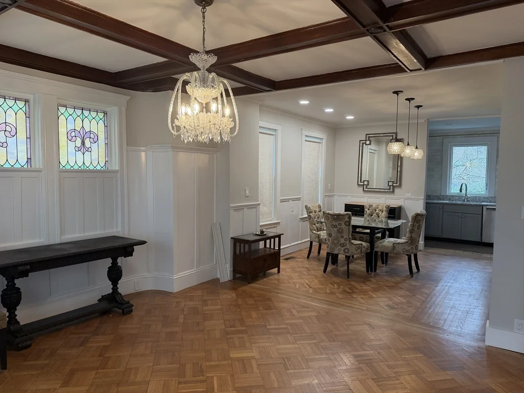 5 bed, 3 bath apartment for rent at 1 Arborway, Jamaica Plain — photo 3 of 34