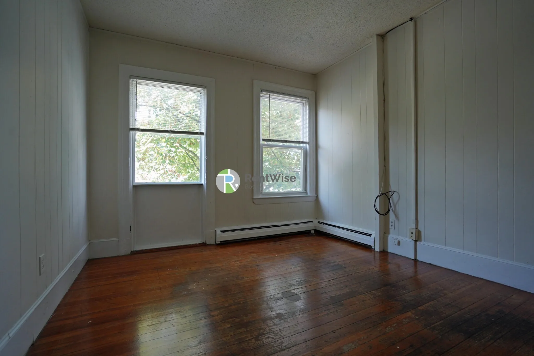 2 bed, 1 bath apartment for rent at 1 Ashford Ct Unit 4, Allston