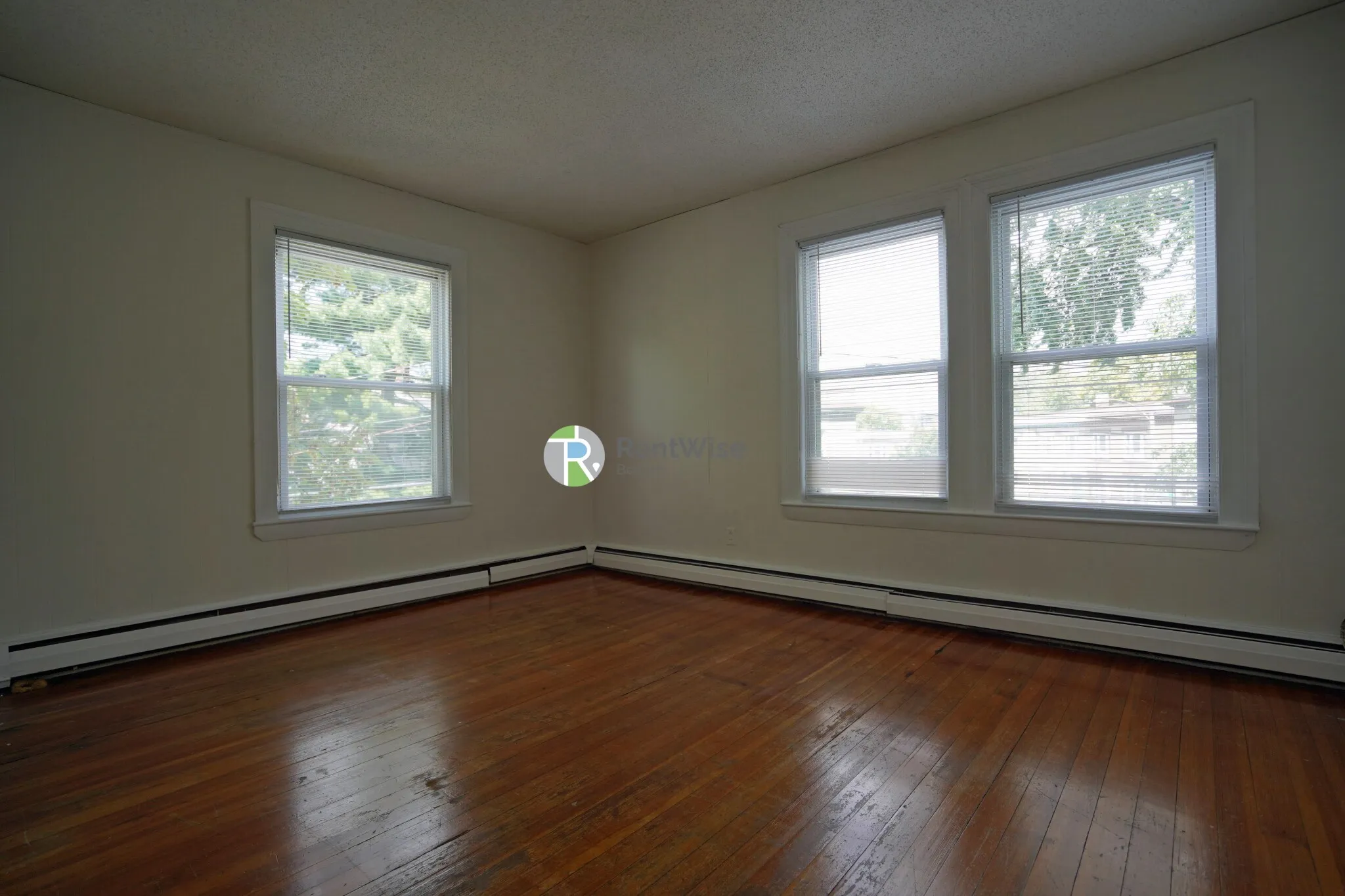 2 bed, 1 bath apartment for rent at 1 Ashford Ct Unit 4, Allston — photo 14 of 20