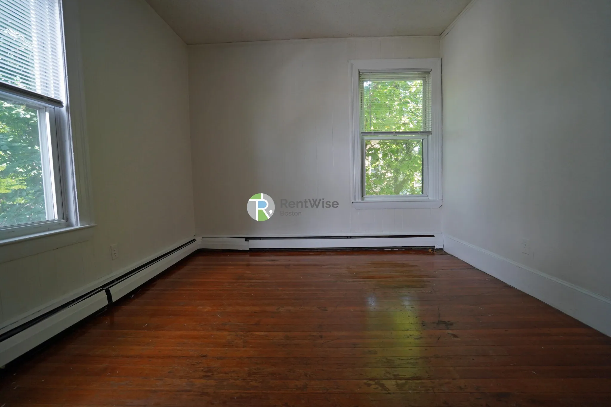 2 bed, 1 bath apartment for rent at 1 Ashford Ct Unit 4, Allston — photo 10 of 20
