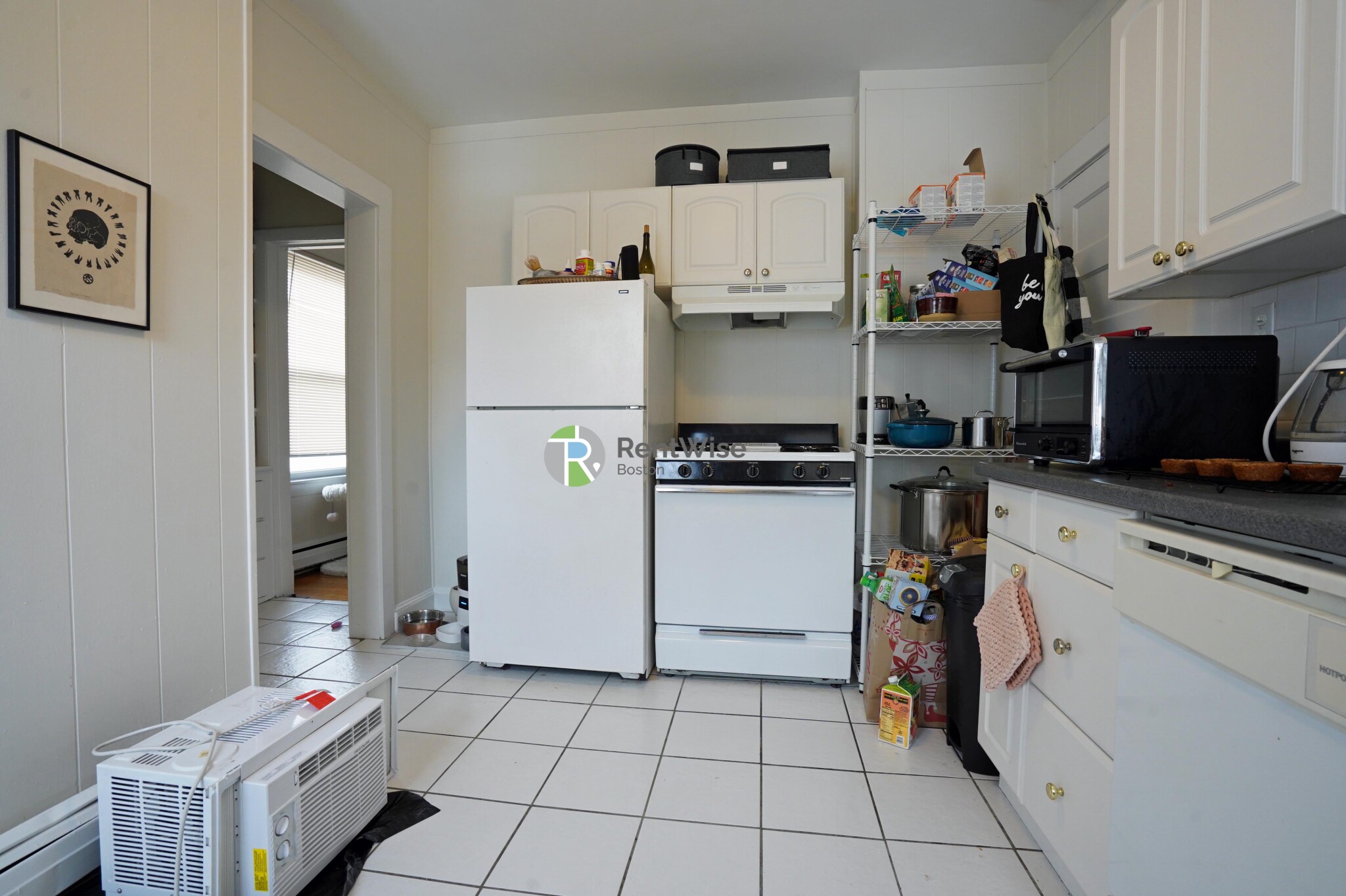 1 bed, 1 bath apartment for rent at 1 Ashford Ct Unit 5, Allston — photo 8 of 17