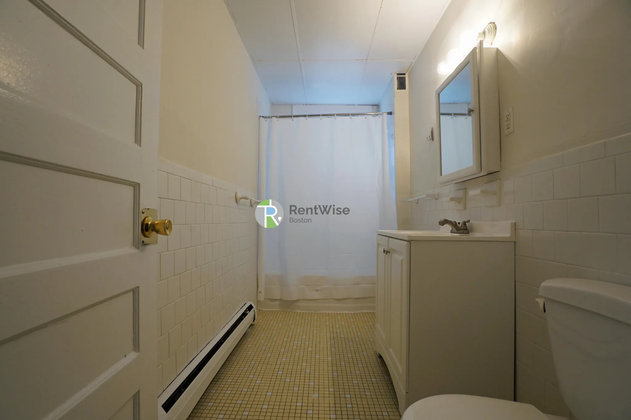 2 bed, 1 bath apartment for rent at 1 Ashford Ct Unit 6, Allston — photo 15 of 23
