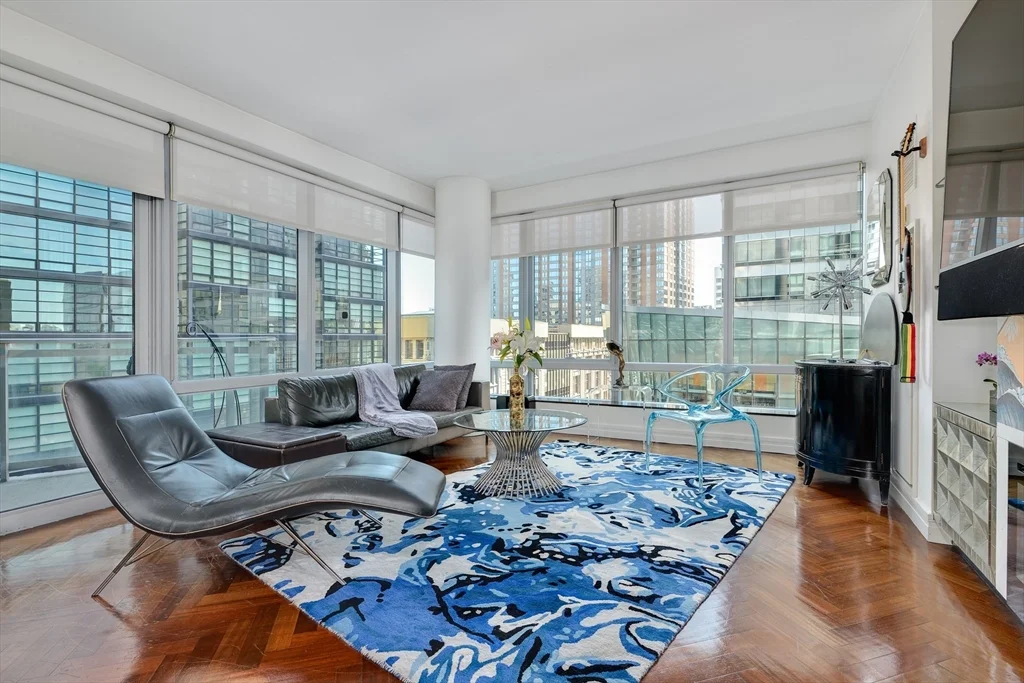 2 bed, 2 bath apartment for rent at 1 Avery St Unit 10D, Boston Downtown — photo 2 of 21