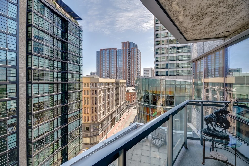 2 bed, 2 bath apartment for rent at 1 Avery St Unit 10D, Boston Downtown — photo 8 of 21