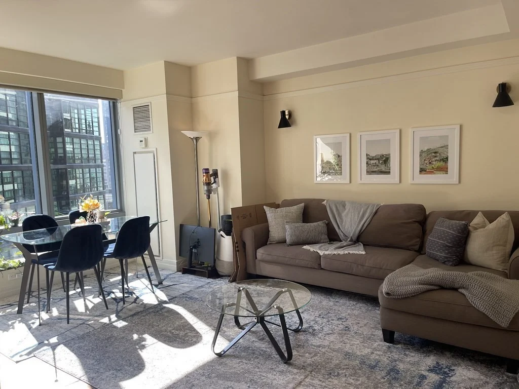 1 bed, 1 bath apartment for rent at 1 Avery St Unit 15E, Midtown — photo 2 of 19