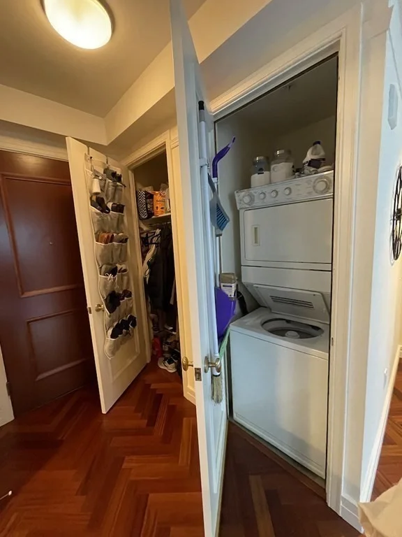 1 bed, 1 bath apartment for rent at 1 Avery St Unit 15E, Midtown — photo 15 of 19