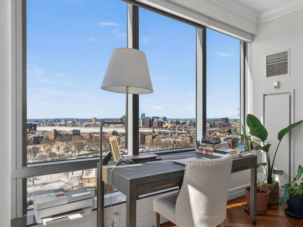 3 bed, 4+ bath apartment for rent at 1 Avery St Unit 24B, Midtown — photo 6 of 29