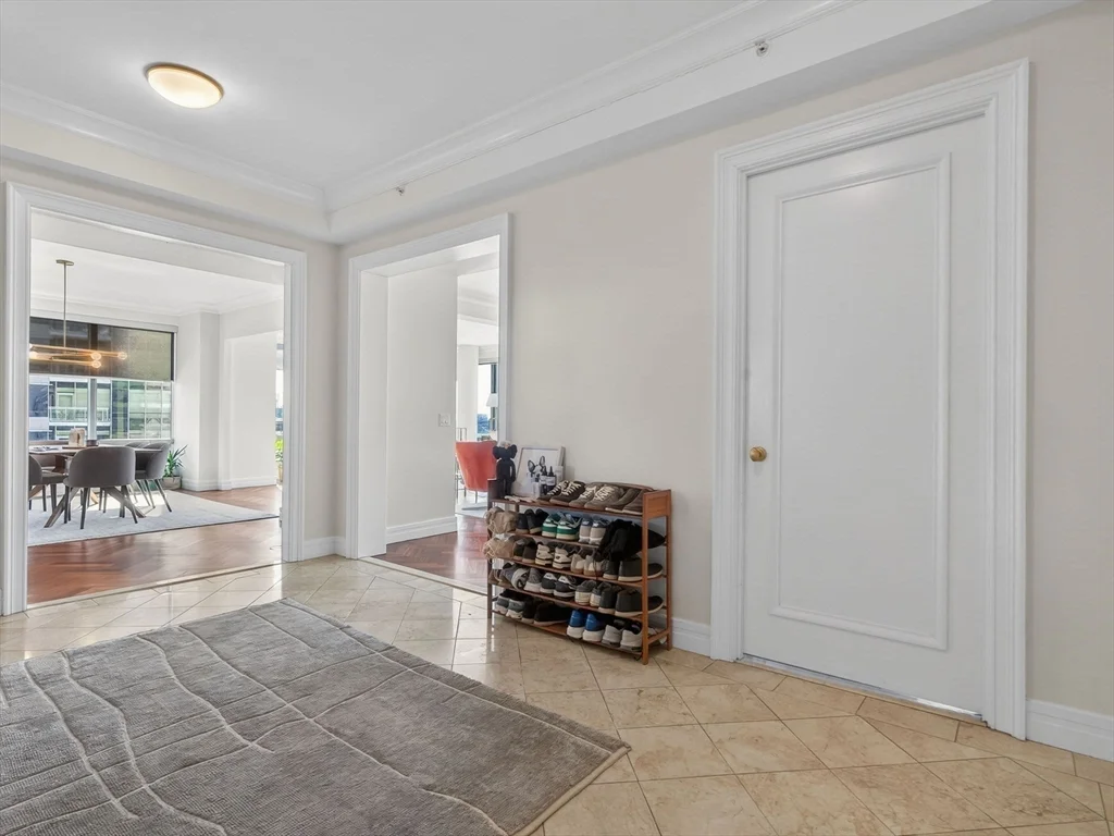 3 bed, 4+ bath apartment for rent at 1 Avery St Unit 24B, Midtown — photo 20 of 29
