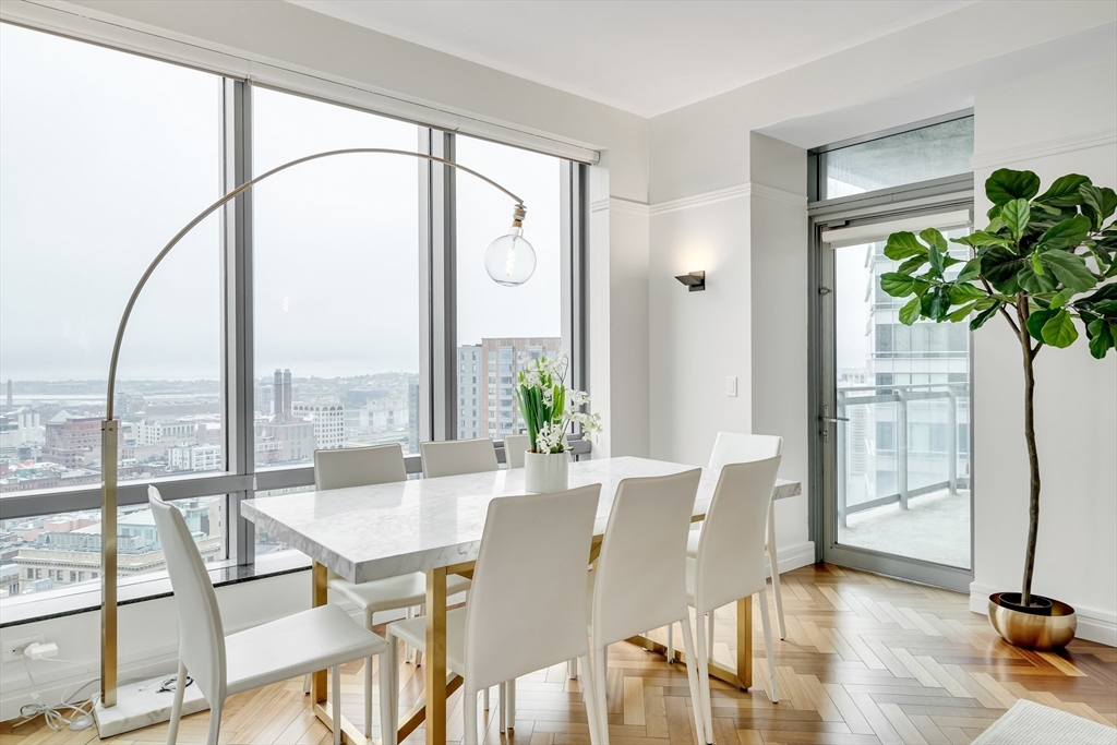 2 bed, 2 bath apartment for rent at 1 Avery St Unit 27C, Midtown — photo 2 of 13