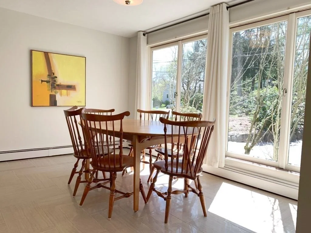 4 bed, 3 bath apartment for rent at 1 Balfour St, Lexington — photo 4 of 23