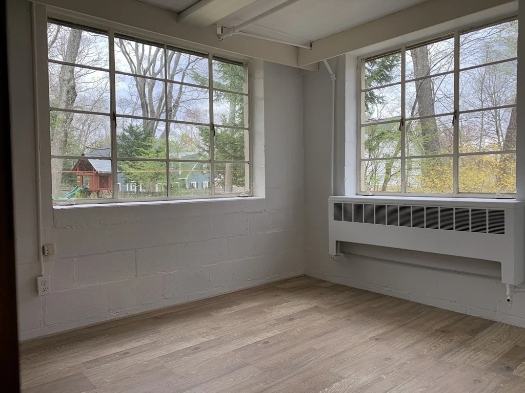 4 bed, 3 bath apartment for rent at 1 Balfour St, Lexington — photo 19 of 23