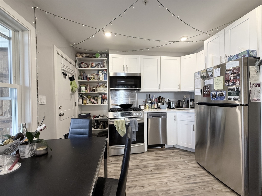 4 bed, 2 bath apartment for rent at 1 Beacon St Unit 2L, Somerville — photo 2 of 13