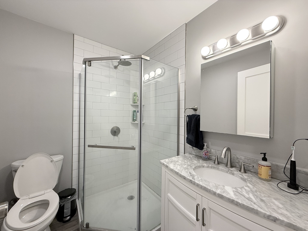 4 bed, 2 bath apartment for rent at 1 Beacon St Unit 2L, Somerville — photo 5 of 13