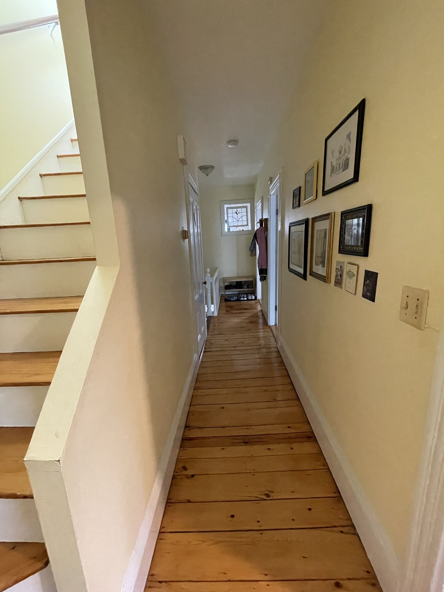 3 bed, 1 bath apartment for rent at 1 Bellevue Ter Unit 2B, South Medford — photo 9 of 22