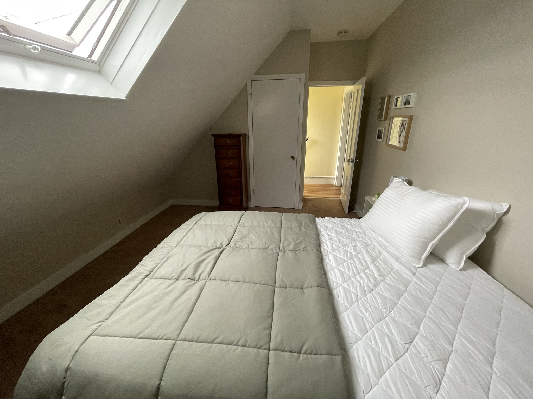 3 bed, 1 bath apartment for rent at 1 Bellevue Ter Unit 2B, South Medford — photo 18 of 22