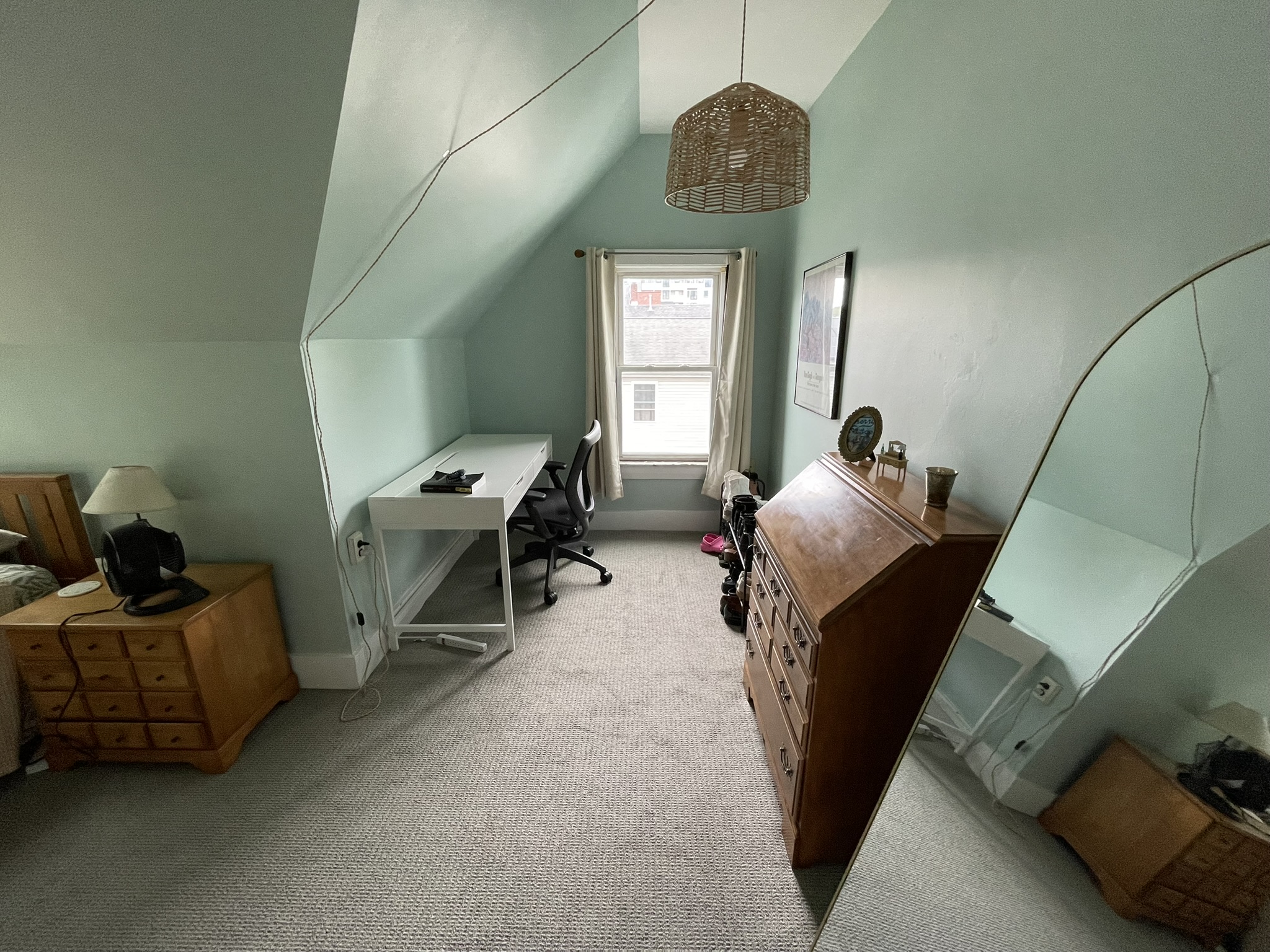 3 bed, 1 bath apartment for rent at 1 Bellevue Ter Unit 2B, South Medford — photo 12 of 22
