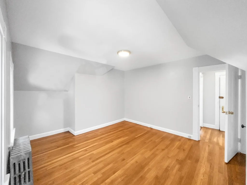 2 bed, 1 bath apartment for rent at 1 Belmore Ter Unit 3, Jamaica Plain — photo 5 of 24