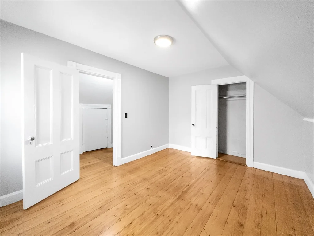 2 bed, 1 bath apartment for rent at 1 Belmore Ter Unit 3, Jamaica Plain — photo 10 of 24