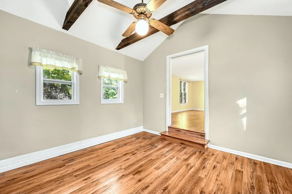 4 bed, 2 bath apartment for rent at 1 Blackstone St Unit 1, Bellingham — photo 14 of 20